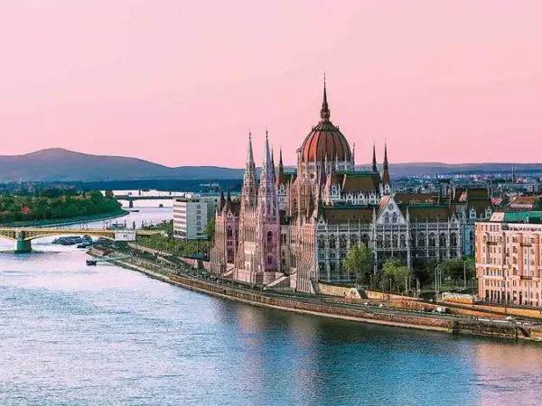 AmaWaterways, el Corazón del Río™