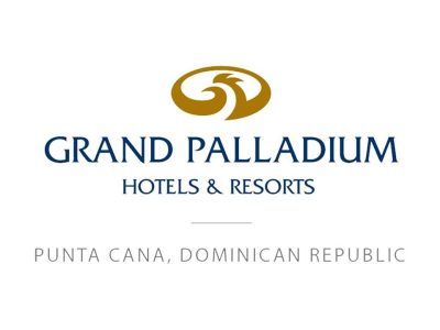 "Vista panorámica del Grand Palladium Punta Cana Resort & Spa con piscinas infinitas, jardines tropicales y playa de arena blanca en República Dominicana."